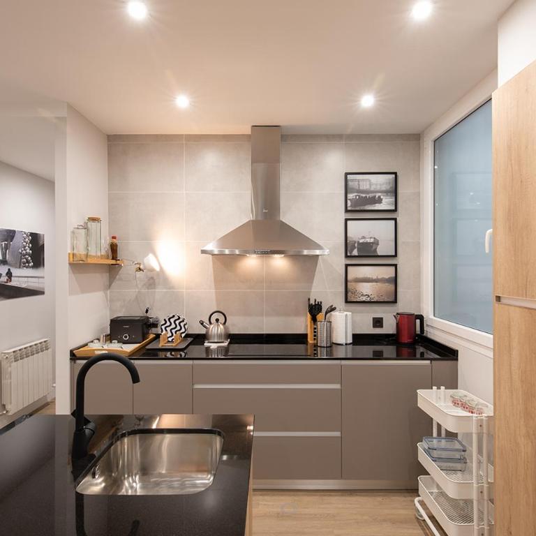 Alameda Recalde Centro - Two-Bedroom Apartment - 18