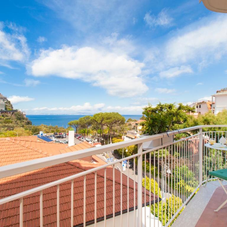 SorrentoVibes - Luxury Home Sea View & Jacuzzi in Sorrento centre - Appartamento con 3 Camere da Letto e Vista Mare - 29