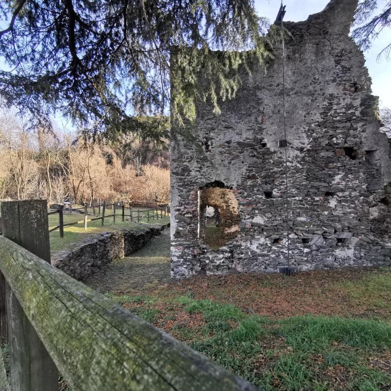 Near Villa Monastero and Castello di Vezio - Appartement - Vue sur Lac - 55