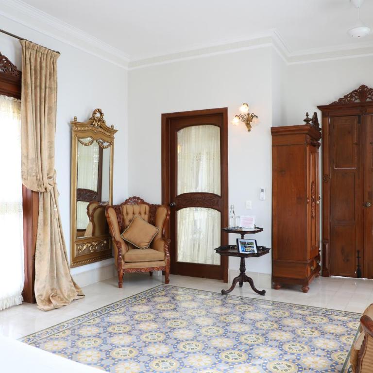 El Palacito Secreto Luxury Boutique Hotel & Spa - Superior King Room - Marie Antoinette - 8