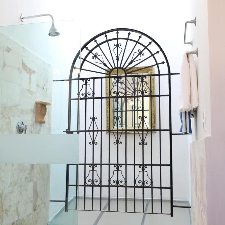 El Palacito Secreto Luxury Boutique Hotel & Spa - King Room - Alicia - 3