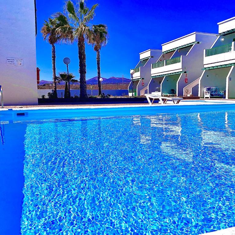 Las Mimosas Beach Sol - One-Bedroom Apartment - 1