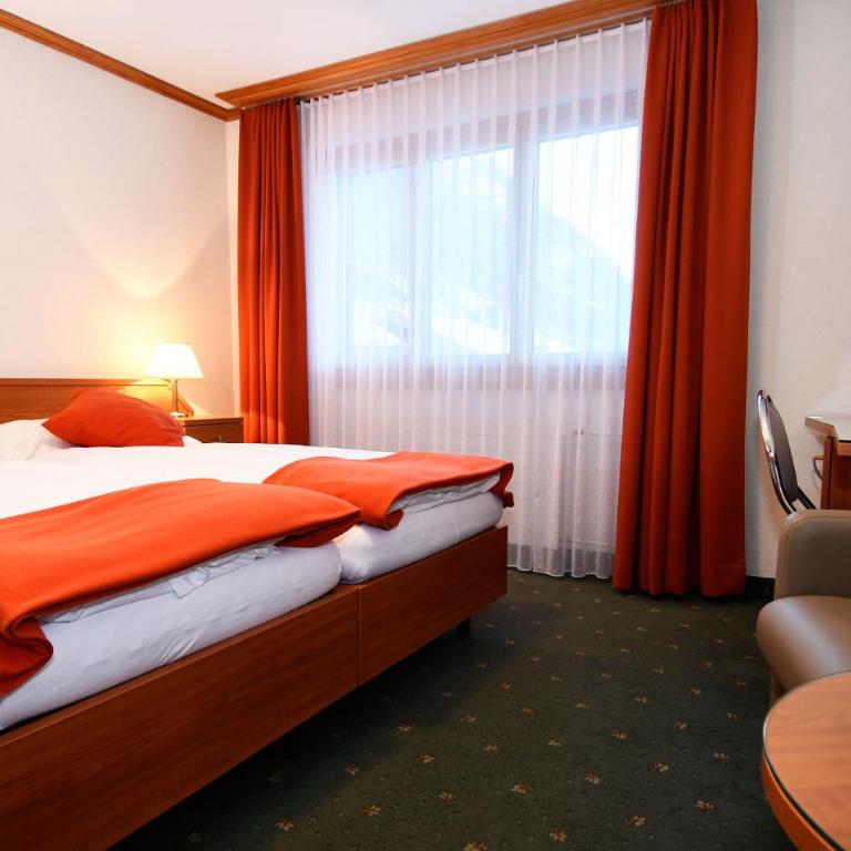 Hotel Elite - Superior Doppelzimmer mit Whirlpool-Badewanne - 3