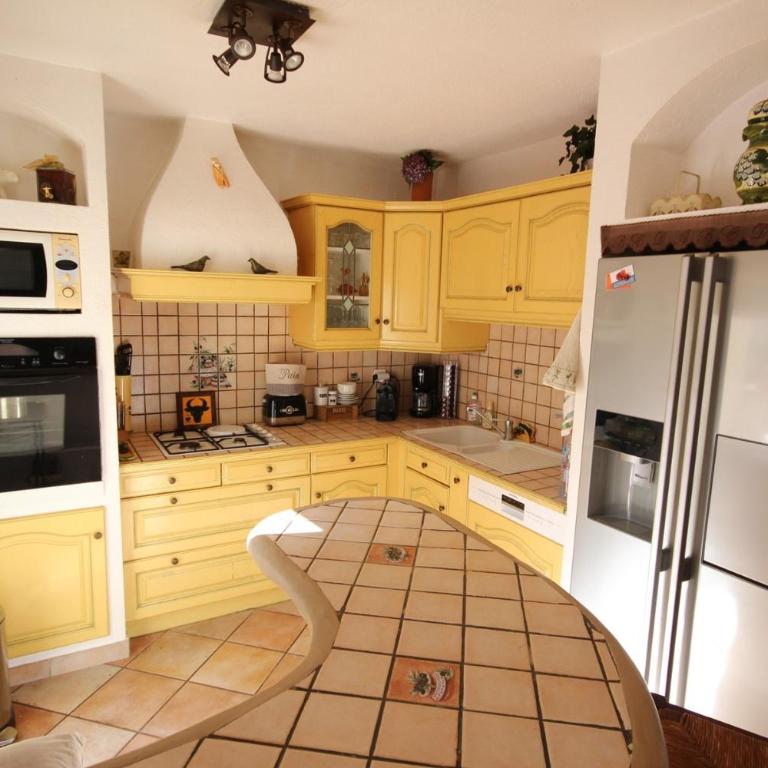 Bel Appartement climatise de plain pied 80m de la mer, wifi, grand sejour 2 chambres belle terrasse LXRM3 - Appartement - Rez-de-Chaussée - 5