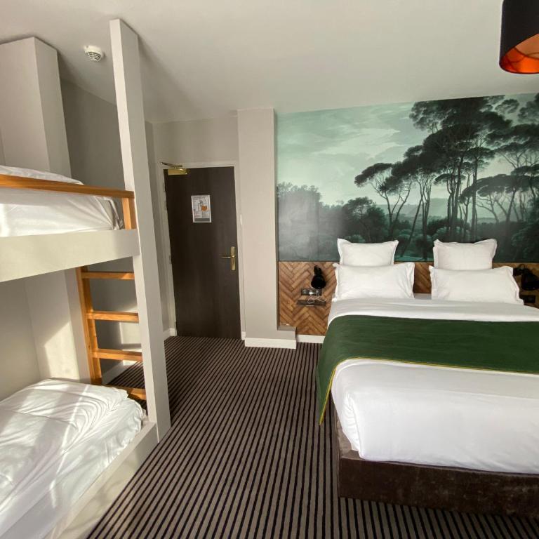 Hotel Bridget - Chambre Quadruple - 12