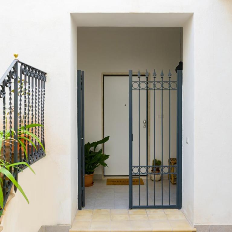 LA NASSA SUITES & ROOMS - Two-Bedroom Apartment - 40