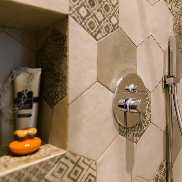 LA NASSA SUITES & ROOMS - Two-Bedroom Apartment - 36