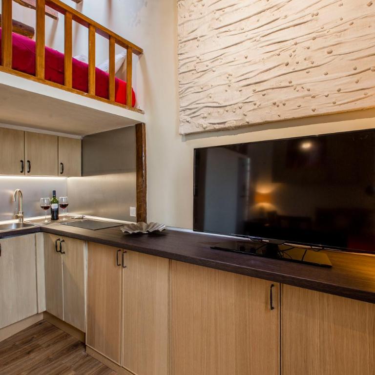 Sunny n quiet Penthouse in the center.Ático centro - Studio - 9