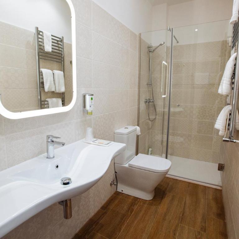 Hotel Santa Cruz - Habitación Doble Económica - 6
