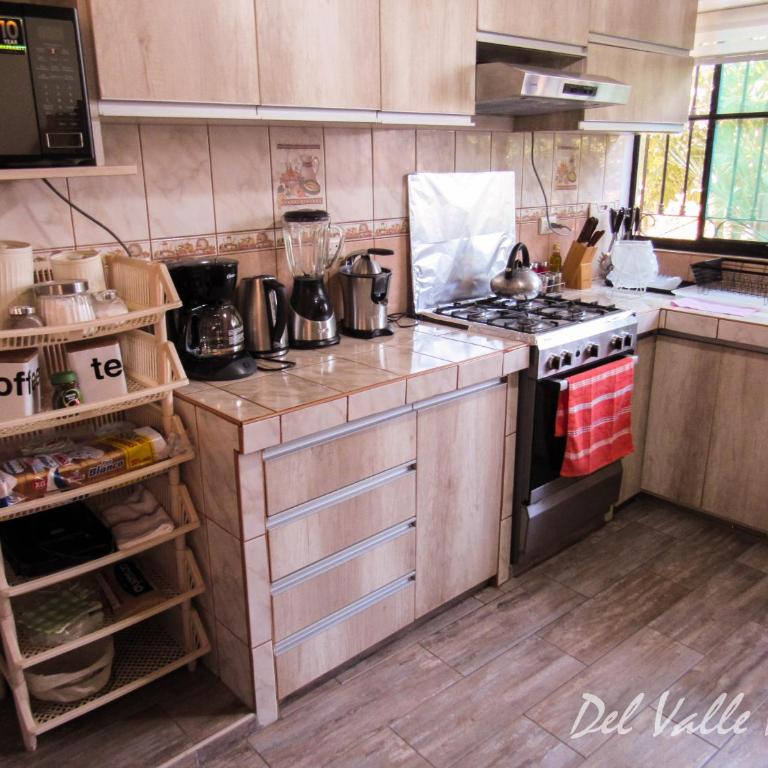 Del Valle House - Six-Bedroom House - 88
