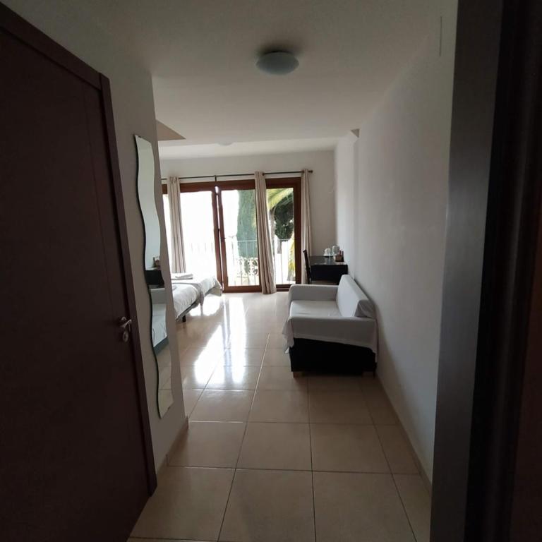 Hostal Gran Sol - Twin Room - Disability Access - 4