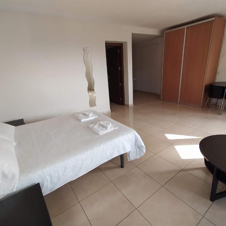 Hostal Gran Sol - Family Room with Sea View - 3