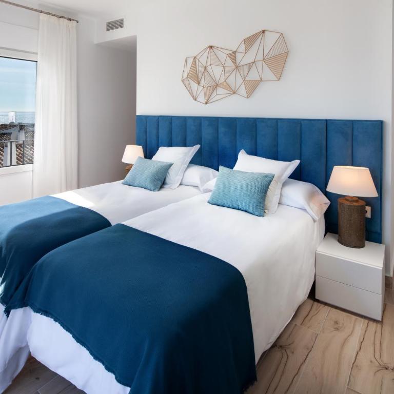 Frontline Beach & Sea Views - 2 Bedrooms - 2 Bathrooms - Puerto Banús Apartment - Apartamento de 2 dormitorios - 7