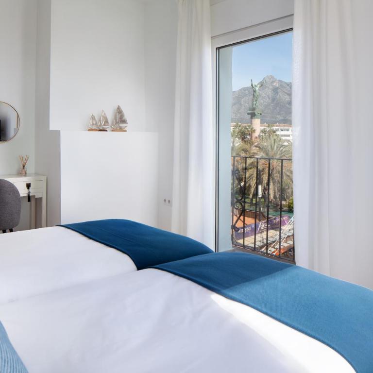 Frontline Beach & Sea Views - 2 Bedrooms - 2 Bathrooms - Puerto Banús Apartment - Apartamento de 2 dormitorios - 8