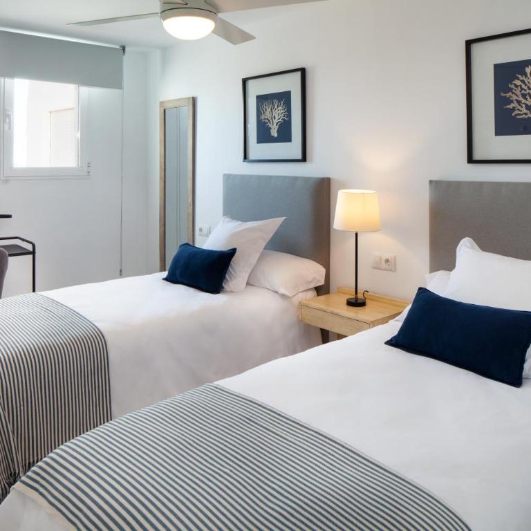 Frontline Beach & Sea Views - 2 Bedrooms - 2 Bathrooms - Puerto Banús Apartment - Apartamento de 2 dormitorios - 11