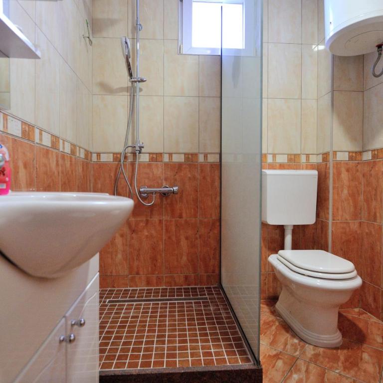 Villa Edem - Deluxe Double Room with Balcony - 5