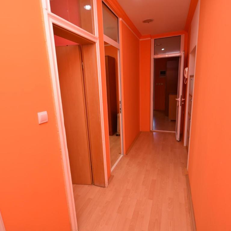 SeaSide House - Two-Bedroom House - 9