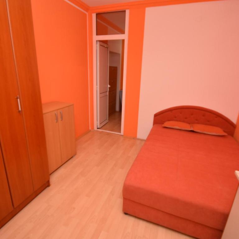 SeaSide House - Two-Bedroom House - 10