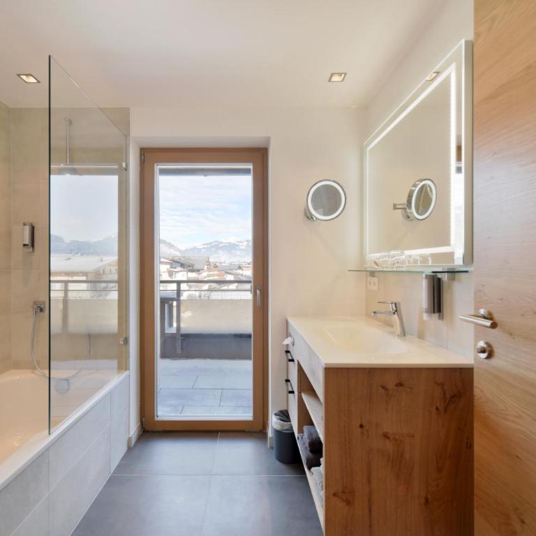 MOUNTAIN HOTEL LUIS inkl Zell am See-Kaprun Sommerkarte - Penthouse-Apartment mit 4 Schlafzimmern - 10