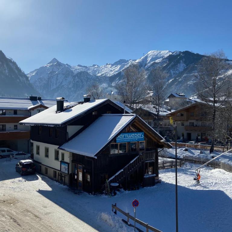 EXCLUSIVE APARTMENTS - inclusive Zell am See-Kaprun Sommerkarte und unbegrenztem Tauern SPA Eintritt - Apartment Gletscherblick mit kostenfreiem VIP-Zugang zum Tauern Spa - 2