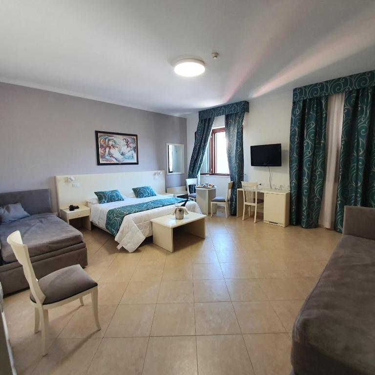 Hotel Centrale Spa & Relax - Camera Quadrupla Superior - 3