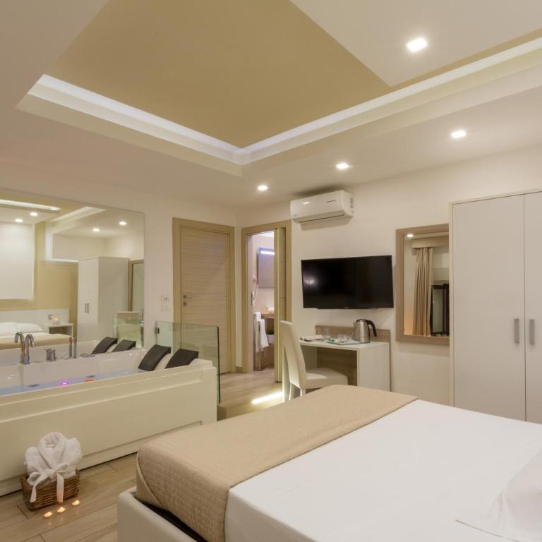 Le Suites Del Duomo - King Room with Spa Bath - 6