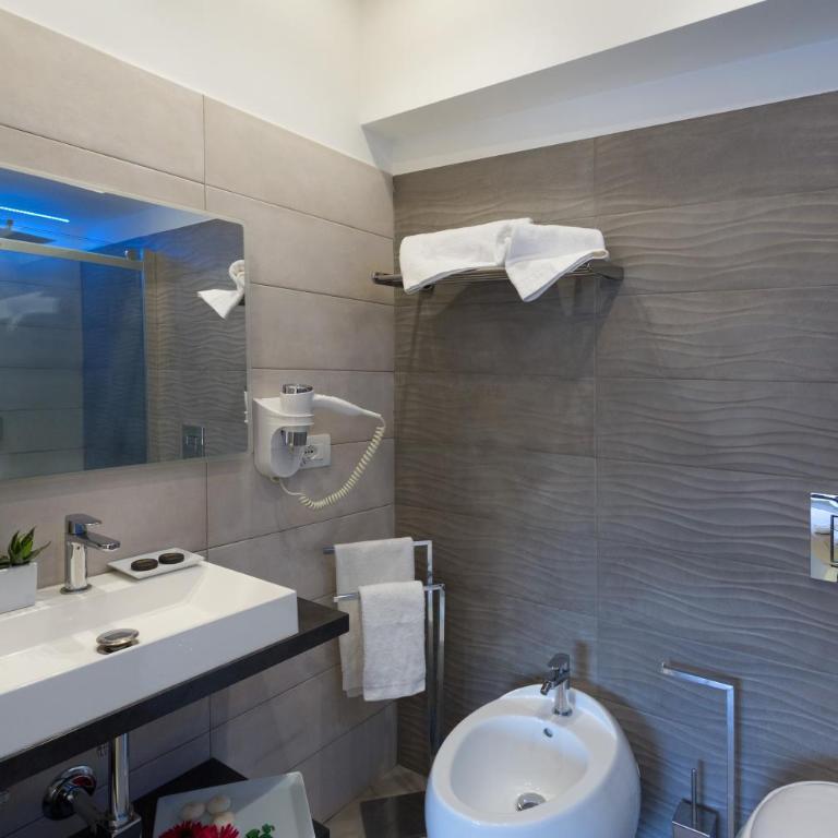 Le Suites Del Duomo - Deluxe Double Room - 7