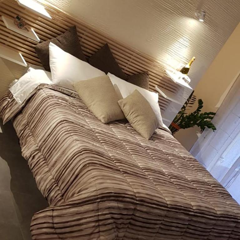 LA FINESTRA SUL PORTO - Triple Room with Terrace - 6
