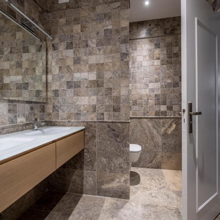 Appartement Front de Mer Hyper Centre - Three-Bedroom Apartment - 26