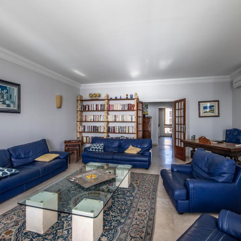 Appartement Front de Mer Hyper Centre - Three-Bedroom Apartment - 12
