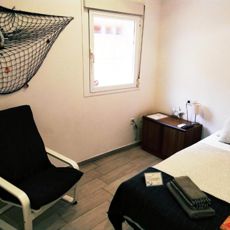 Hostal Casa Nautilus - Habitación Individual con baño privado - 3