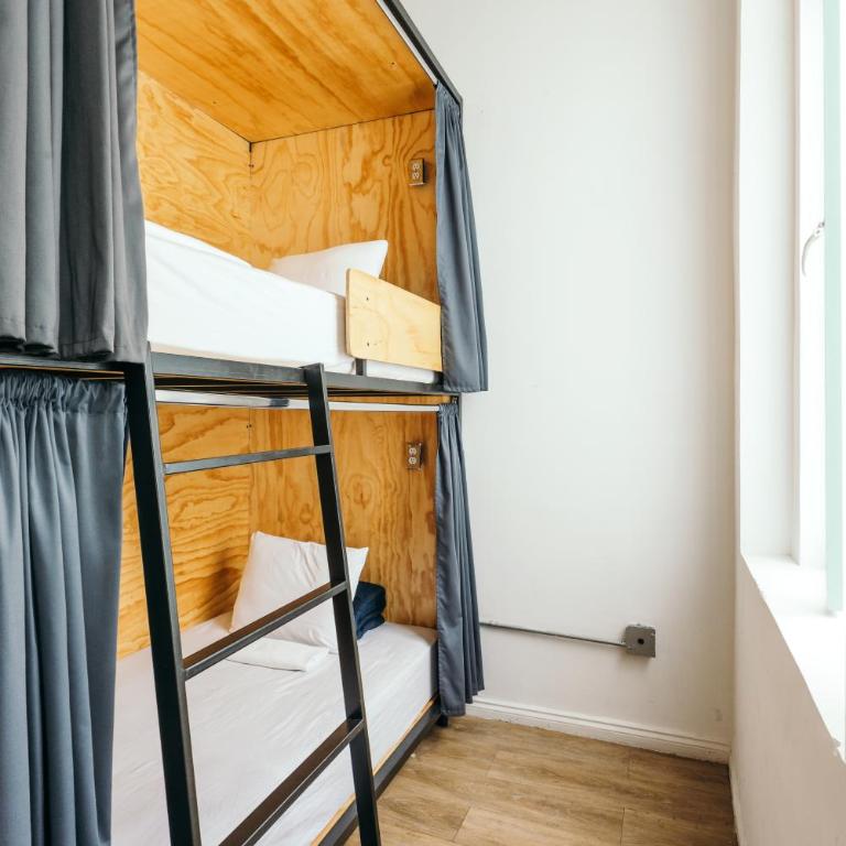 CASA MX alameda - Bed in 10-Bed Mixed Dormitory Room - 4