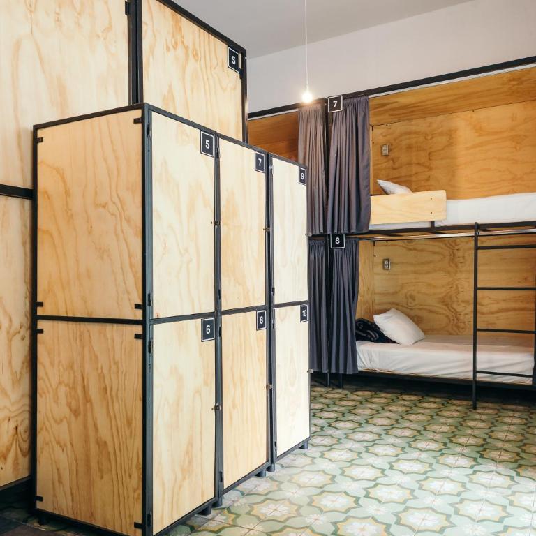 CASA MX alameda - Bed in 10-Bed Female Dormitory Room - 3