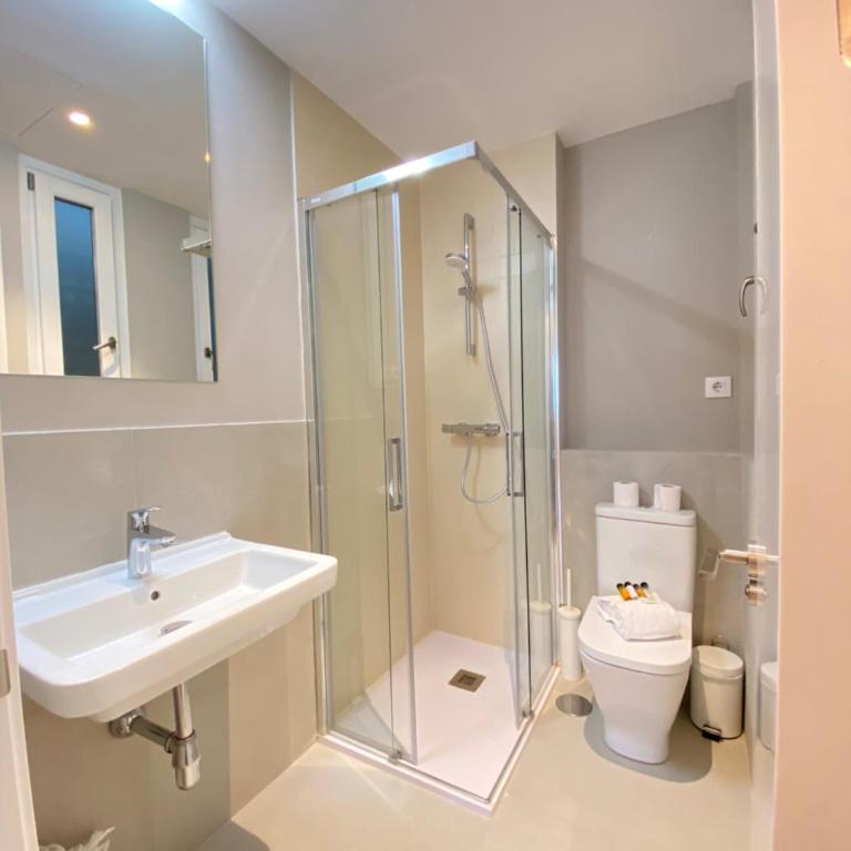 Collection Latina - Apartamentos Únicos en el Barrio Más Auténtico - Family Studio - 12