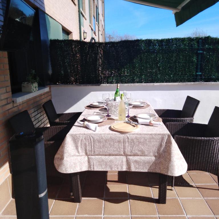 DavidSara - Two-Bedroom Apartment - 6