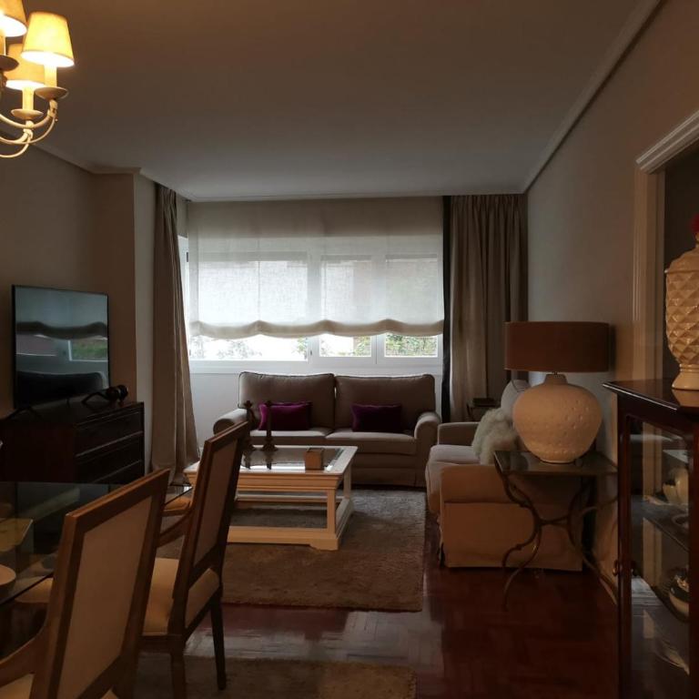 Habitación con baño privado en Bilbao - Double Room with Private Bathroom - 5