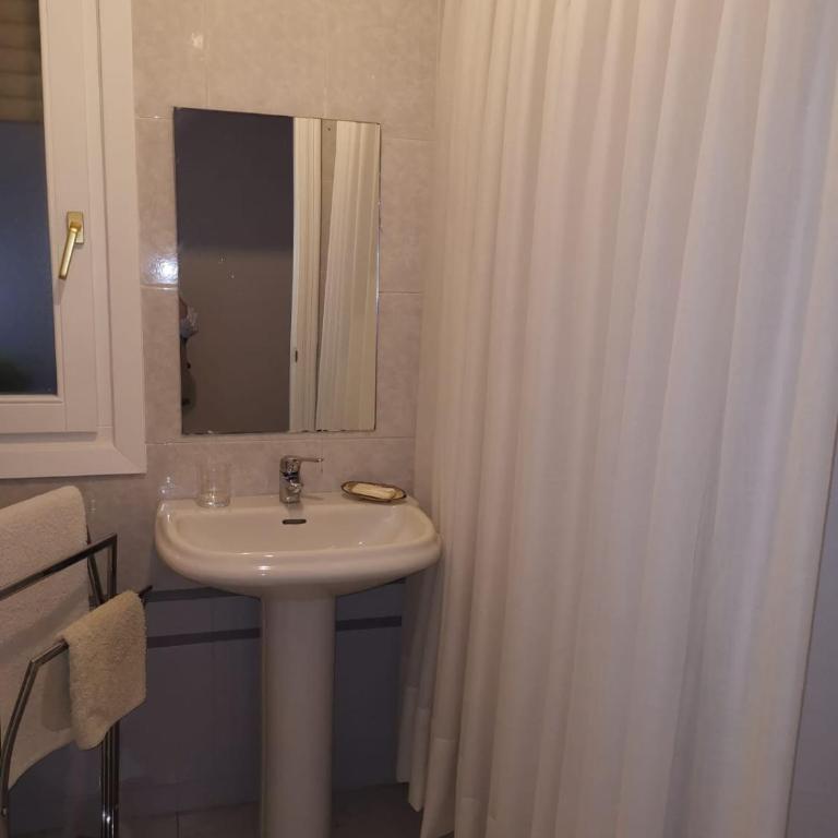 Habitación con baño privado en Bilbao - Double Room - 4