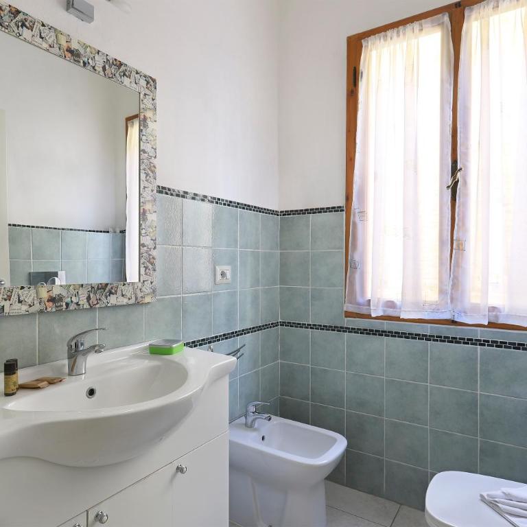 At 4 For You - Appartamento con 2 Camere da Letto - 3