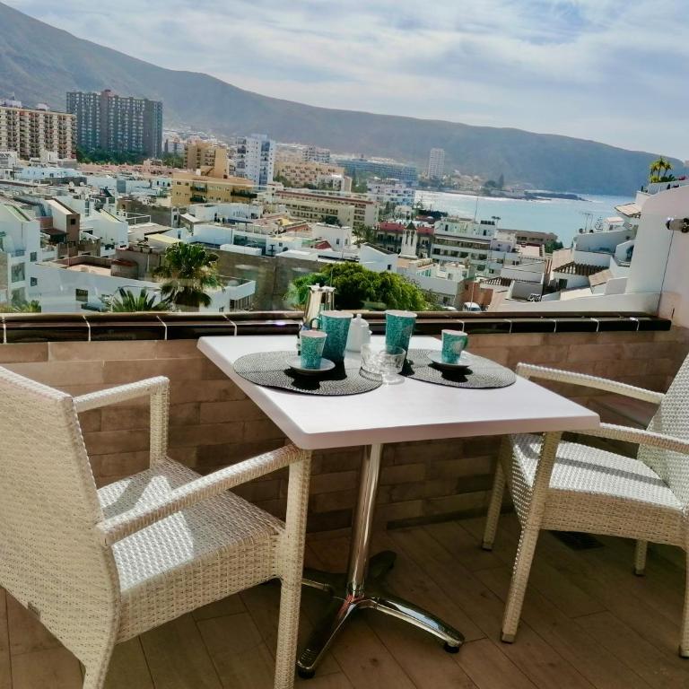 Sun & View Holiday Home - Apartamento - 3