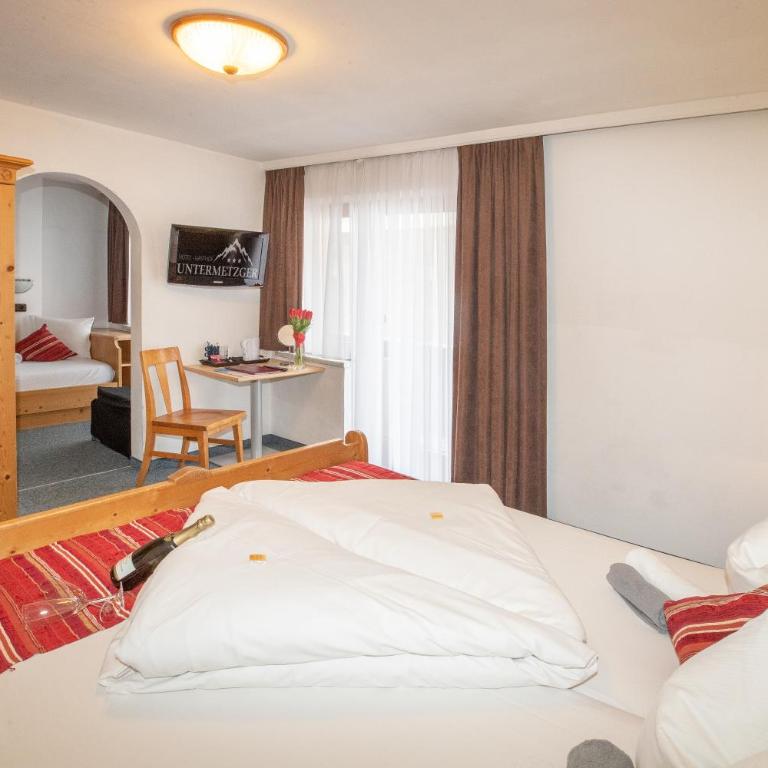 Hotel Untermetzger - Dreibettzimmer - 10
