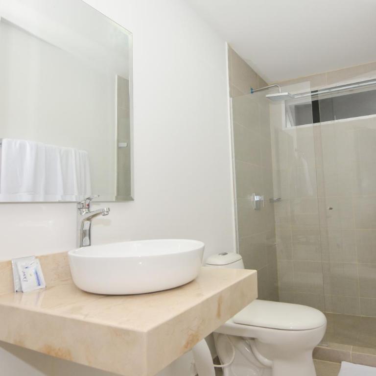 Hotel OR Suites - Habitación Doble Deluxe - 2 camas dobles - 2