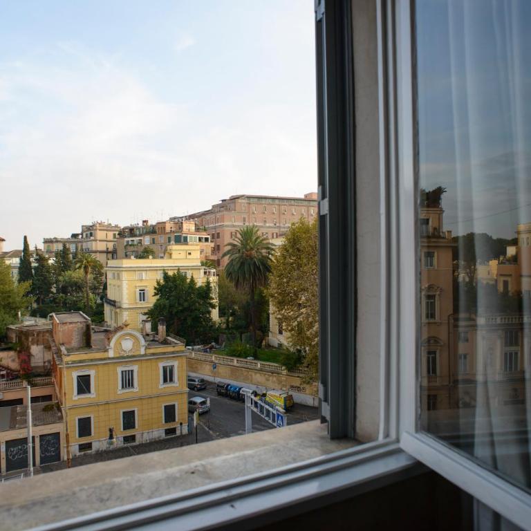 Amici di Roma - Appartamento con 2 Camere da Letto - 7