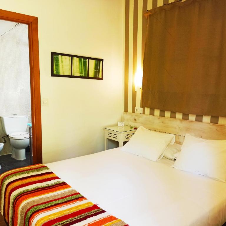 Hostal Boutique Los Geranios del Pinar - Habitación Individual con ducha - 2