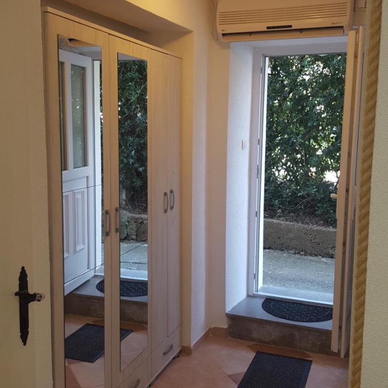 Apartman Vladan - Apartman sa 2 Spavaće Sobe - 46