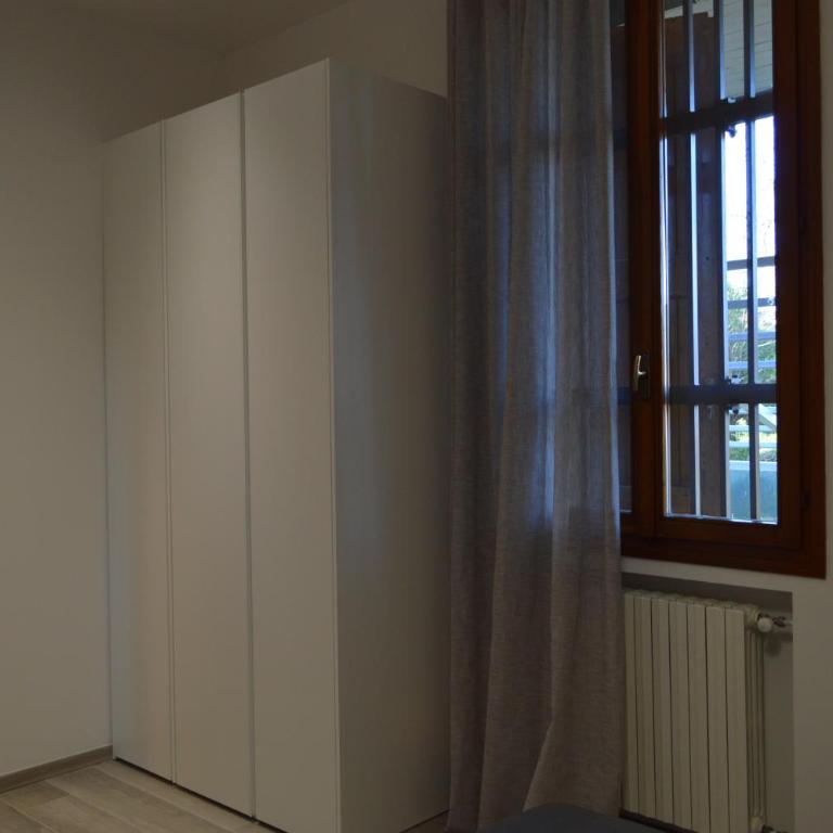 Camere Scandellara 24 - Camera Matrimoniale con Bagno Privato - 27