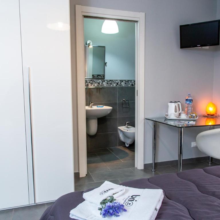 Brio Bed & Breakfast - Camera Queen con Balcone - 6