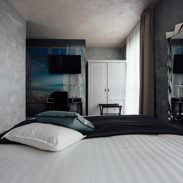 Amirauté - Chambre Double avec Baignoire Spa - 1