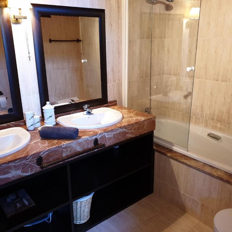 Apartamento Santa Elena VUT-HU-20-093 - Three-Bedroom Apartment - 13