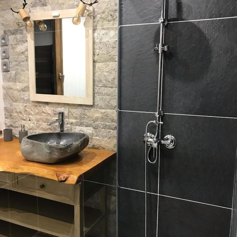 Ambiance petit chalet - Appartement 2 Chambres - 12