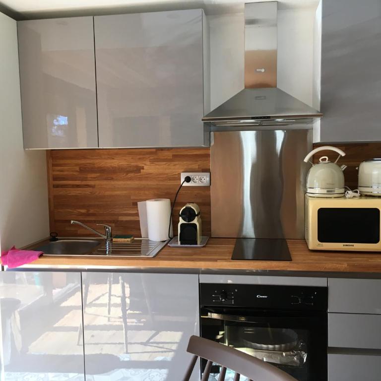 Ambiance petit chalet - Appartement 2 Chambres - 13